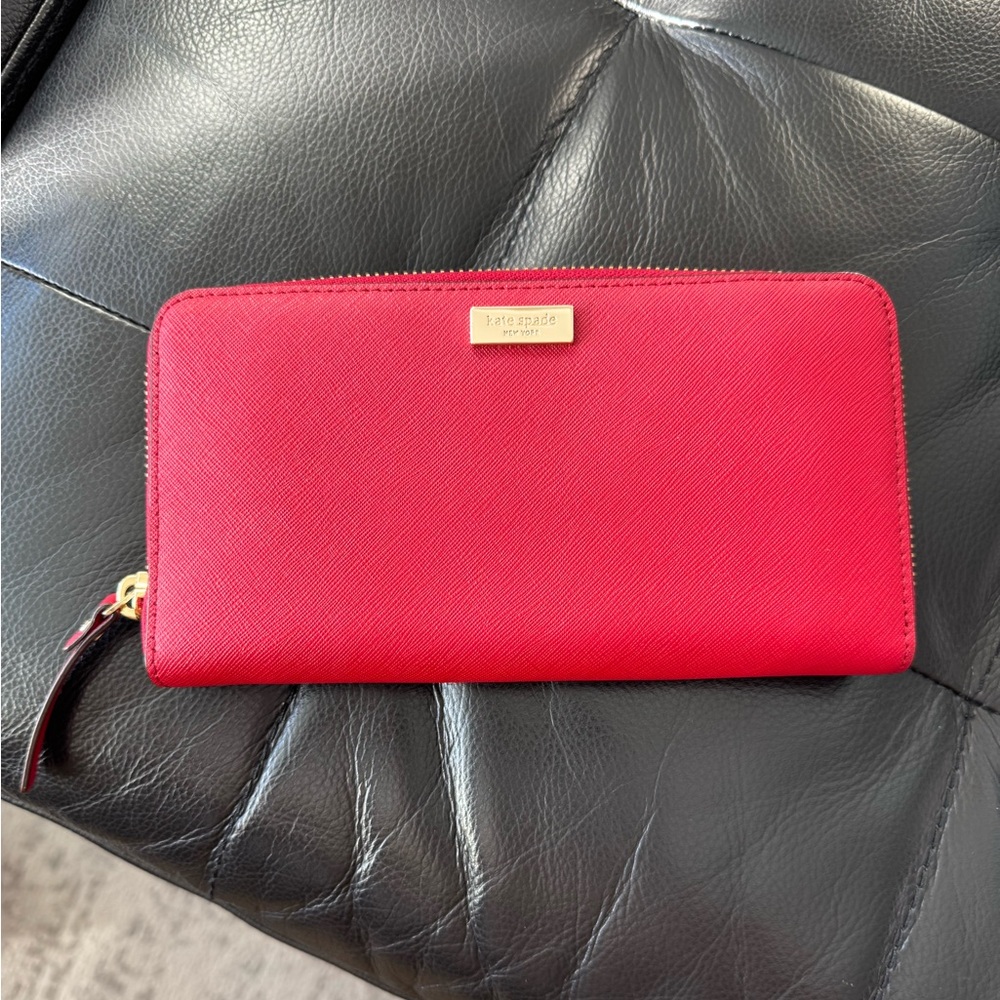 ♠️Kate Spade Newbury Lane “Neda” Wallet – Pillbox Red (617)